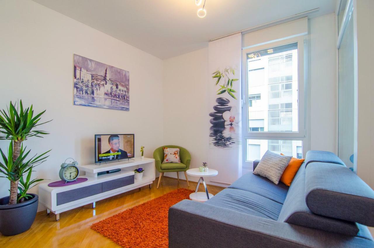 Split Apartment Sinisa Exterior foto