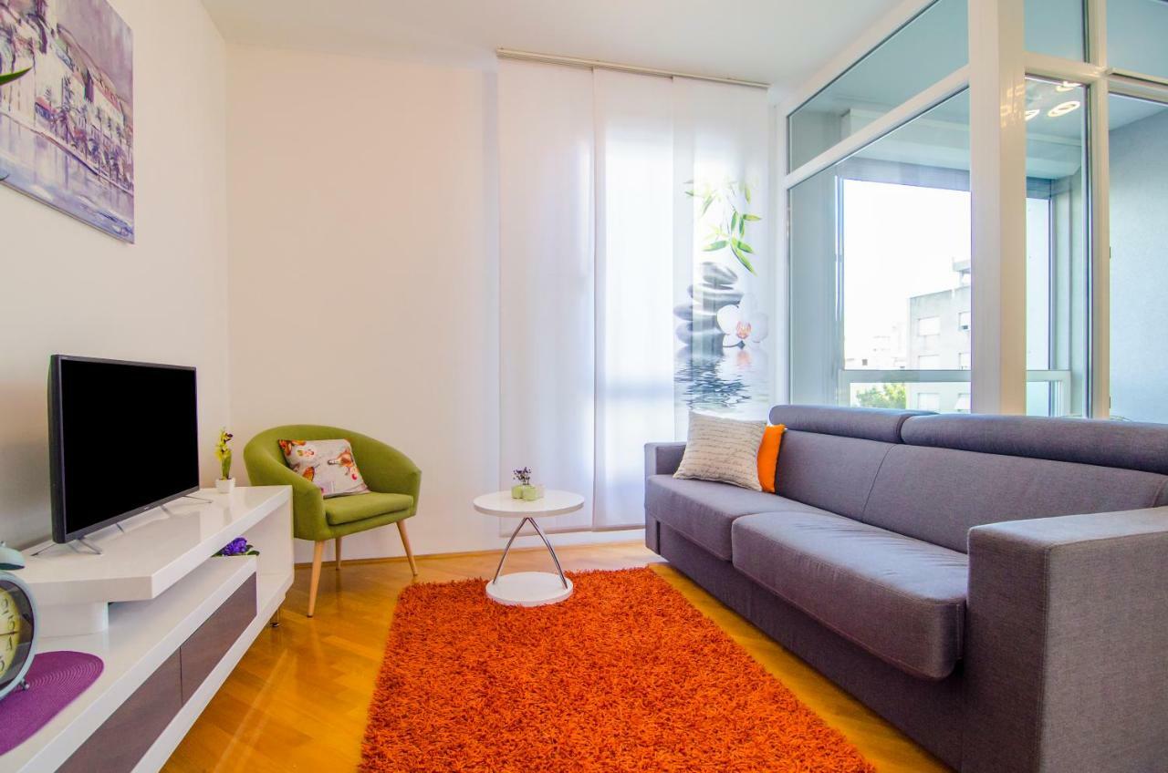 Split Apartment Sinisa Exterior foto